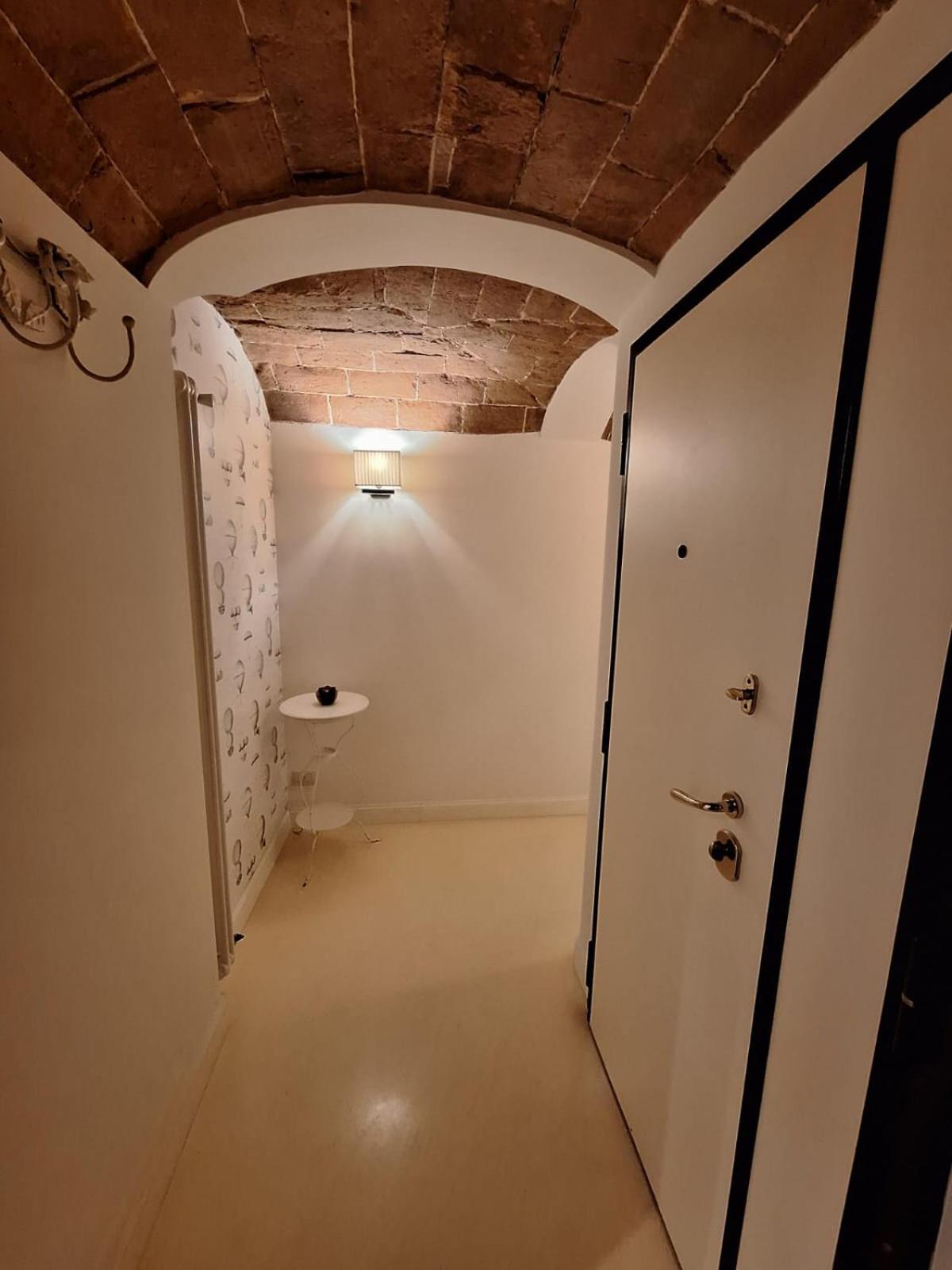 Cozy & Charming Florentine Hideaway By Oteego Florenz Exterior foto